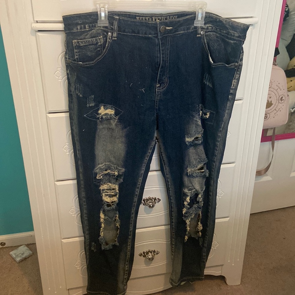 VIP JEANS